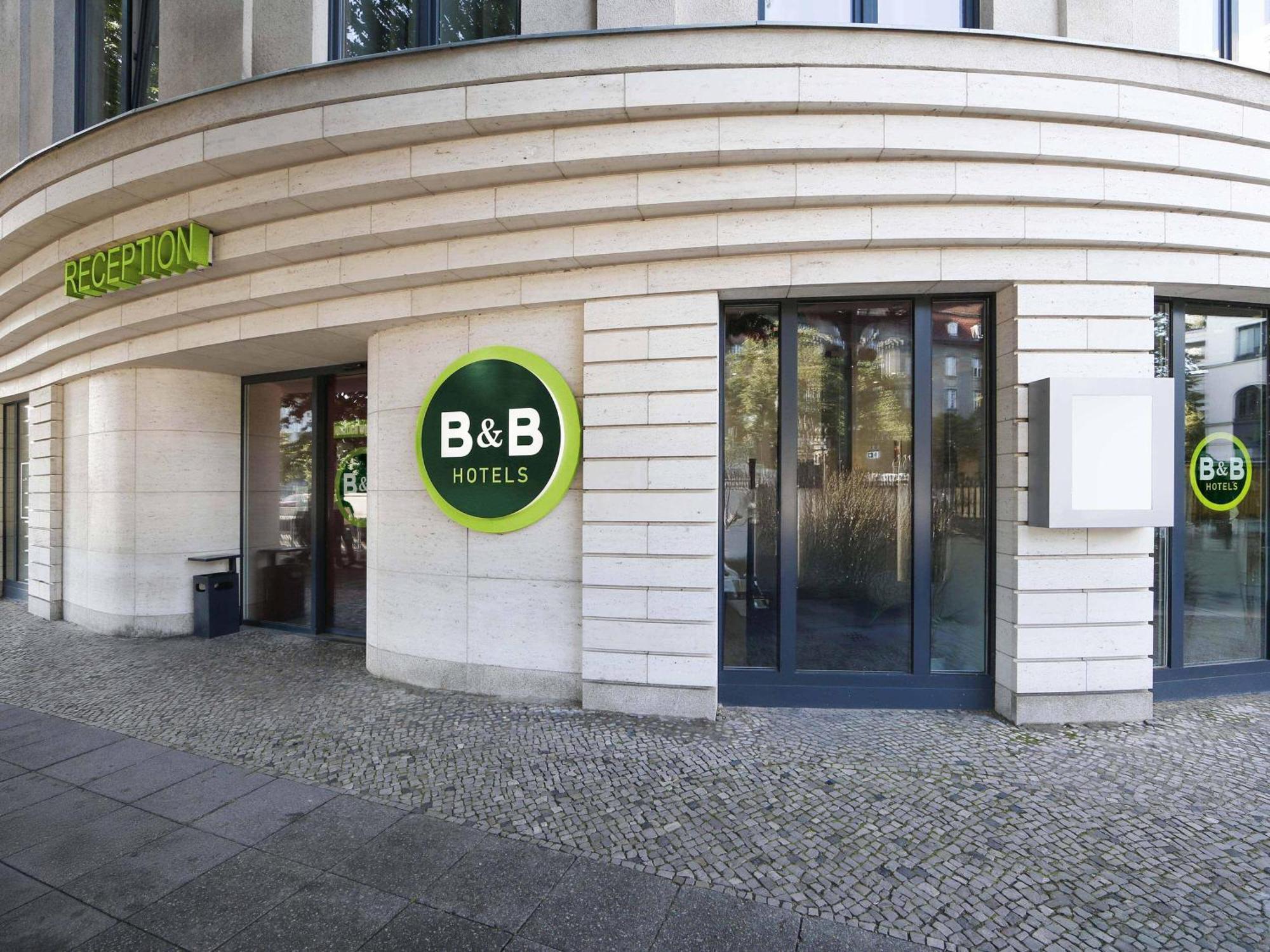 B&B Hotel Berlin-Charlottenburg — Fotoğraflar 1